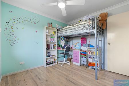 2 Deiter Court, Edens Landing QLD 4207 - House For Rent | Domain - Photo 4