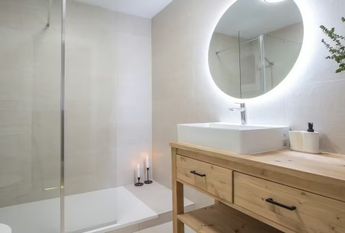 Via Laietana, Barcelona, Catalonia 08003