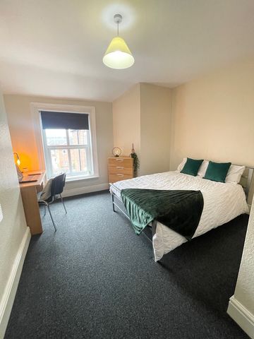 135 West Parade - Photo 4