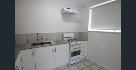 2 BEDROOM UNIT ON 3rd FLOOR - Photo 5