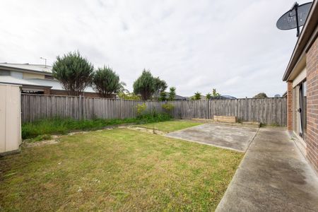Four bedrooms + Study, Camden Green Estate (Available 13/11/2025) - Photo 3