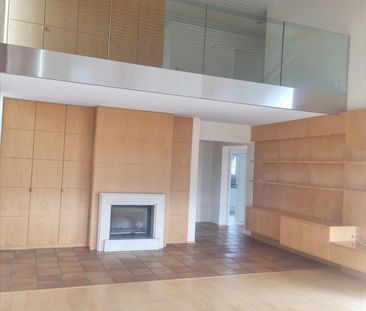 Location Maison 203.9 M² SIERENTZ 2 280 € - Photo 3