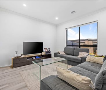 LOW-MAINTENANCE MODERN LIVING - Photo 3