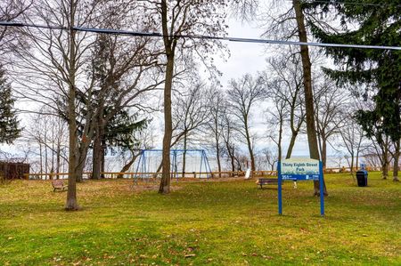 For Lease - 9 Thirty Eighth Street, Toronto, Ontario - Photo 5