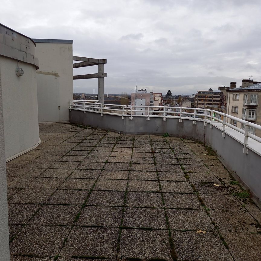 Appartement T5 à Laon - Photo 2