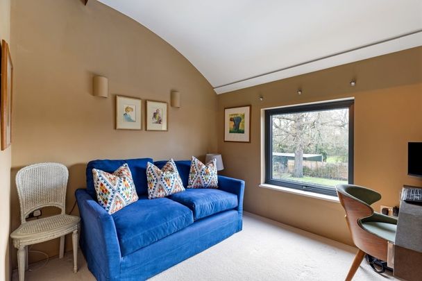 4 bedroom barn to rent - Photo 1