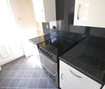 Maybreck Close Bolton Lancashire - Photo 5