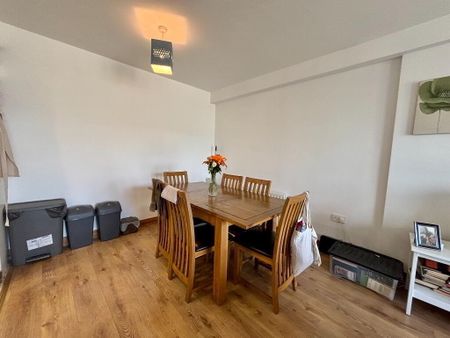 95 Victoria Place, Belfast, BT12 5GE - Photo 4