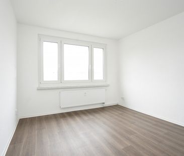 Schicke Wohnung / Ruhige Lage / Balkonverglasung - Photo 3