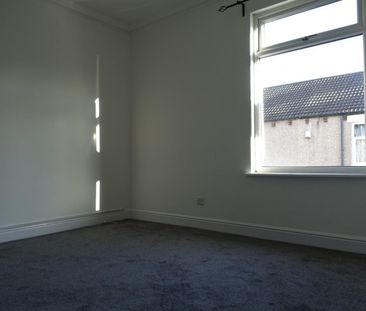 2 bedroom House To Let - Photo 3