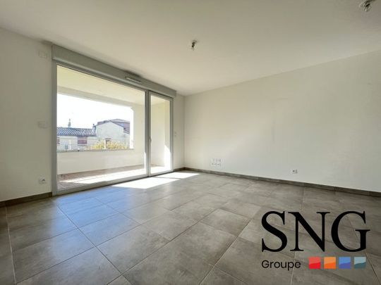 T2 AVEC TERRASSE ET PARKING - Photo 1