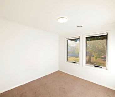 Four Bedroom, 3 Bathroom Townhouse - Photo 6