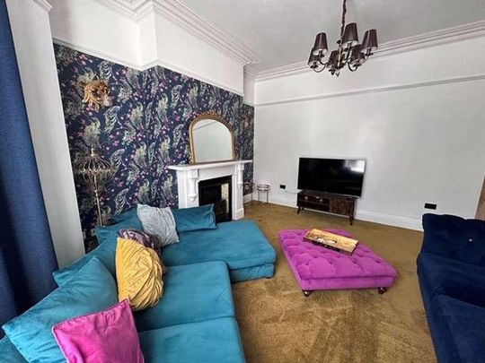 Abbey Road, Barrow-in-furness, LA14 - Photo 1