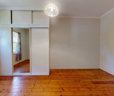 24 John Street, Tighes Hill NSW 2297 - Photo 2