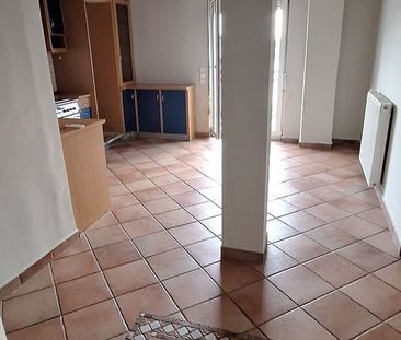 Διαμέρισμα για ενοικίαση Κέντρο (Νεάπολη) - Φωτογραφία 2