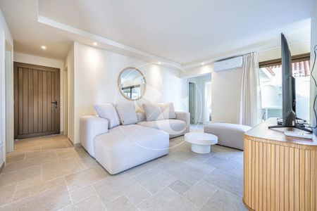 8 Av. Touroperador Cosmos, Municipality of San Bartolomé de Tirajana, Canary Islands 35100 - Foto 3