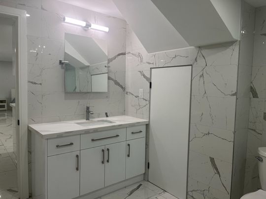 For Lease - 162 Mactier Drive, Vaughan, Ontario - Photo 1