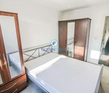Stoke Road, Slough, Berkshire, SL2 - Photo 5
