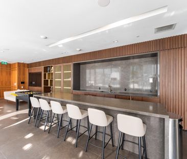 For Lease - 950 Portage Parkway Unit# 4303, Vaughan, Ontario - Photo 1