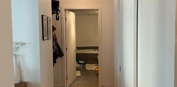 Condo a louer - Photo 2