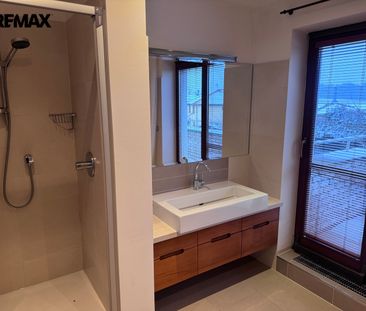 Pronájem domu 184 m², Jesenice - Photo 6