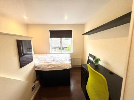 5 Bed Student House - 50 New Ruttington Lane - Photo 5