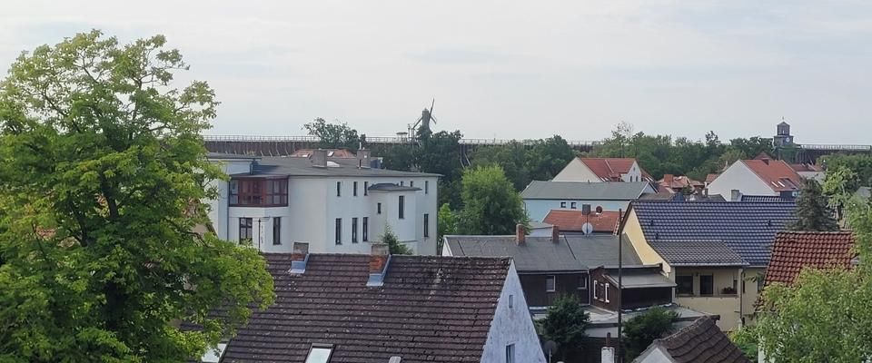 Entdecke deine Traumwohnung über den Dächern von Schönebeck/Bad Salzelmen - VO1406 - Foto 1