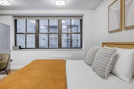 Botolph Alley - Photo 5