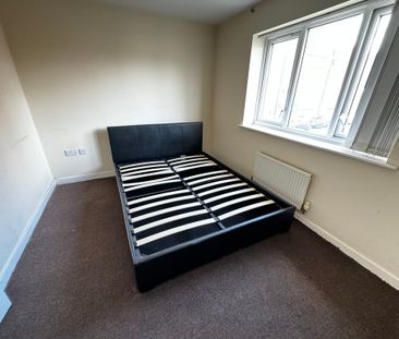 Dudley Road, Blakenhall , Wolverhampton - Photo 2