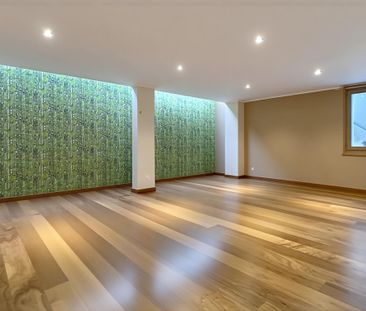 Master house with annex - Photo 2