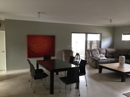 GREAT LOCATION - Photo 2