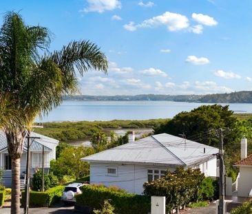 Charming 3-Bedroom Home in Westmere - Flexible Lease Options Available - Photo 6