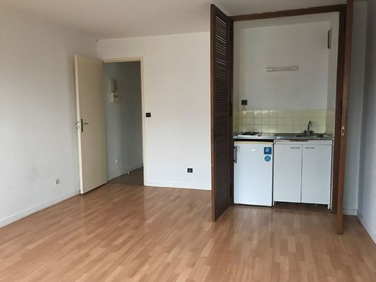 Location Appartement 1 pièce 25m² BESANCON 25000 - Photo 1