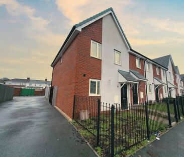 3 bedroom end of terrace house to rent - Photo 1