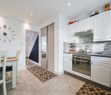 2 bedroom end of terrace house to rent - Photo 6