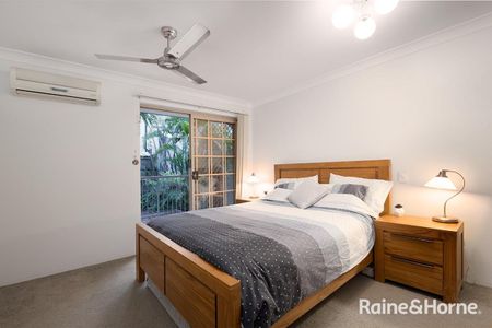 2/25 Payne Street, Indooroopilly, QLD 4068 - Photo 3