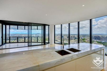 Executive Sub-Penthouse Living at Abian â Brisbaneâs Premier Address â Appointment Only - Photo 5