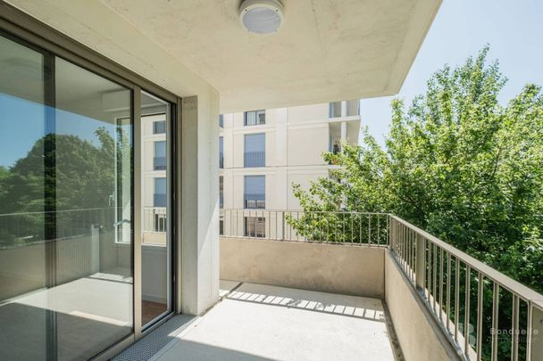 Rental Apartment Bordeaux Saint-Jean - Photo 1