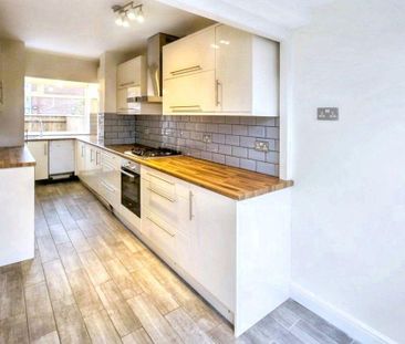 3 bed semi-detached house to rent in NE3 - Photo 5