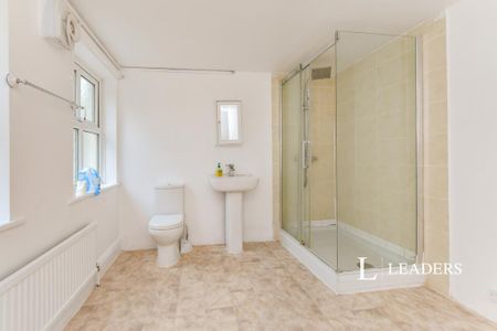 3 bedroom house to rent - Photo 3