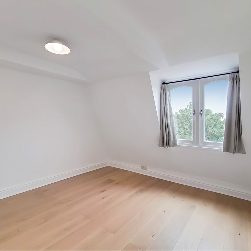 2 Bed Flat, Chapel Market, N1 - Photo 1