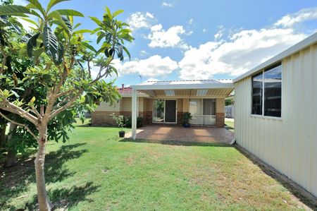 Fantastic Home with a Powered Workshop! - Photo 5