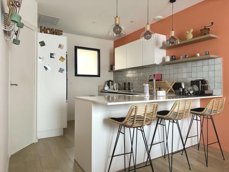 Location Maison 5 pièces 143m² NARBONNE 11100 - Photo 5