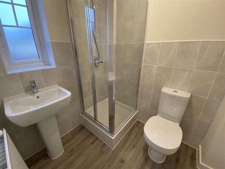 Brain Avenue, Stone, ST15 - Photo 2