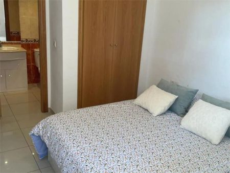 Piso de alquiler en Carrer Amplaries, 35, Vista Mar - Photo 4