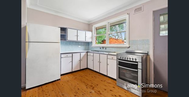 Quiet, Peaceful and Comfortable Living in a Convenient Location! - Photo 1