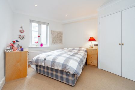 3 Bed Flat, Crediton Hill, NW6 - Photo 2