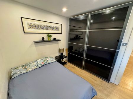 Room in a Shared Flat, Hutchings Wharf, E14 - Photo 3