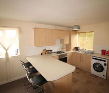 2 Maldon Court, Belfast, BT12 6GY - Photo 5