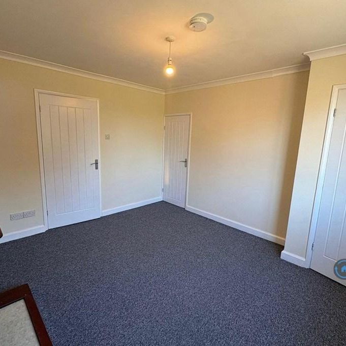 2 bedroom semi-detached house to rent - Photo 1